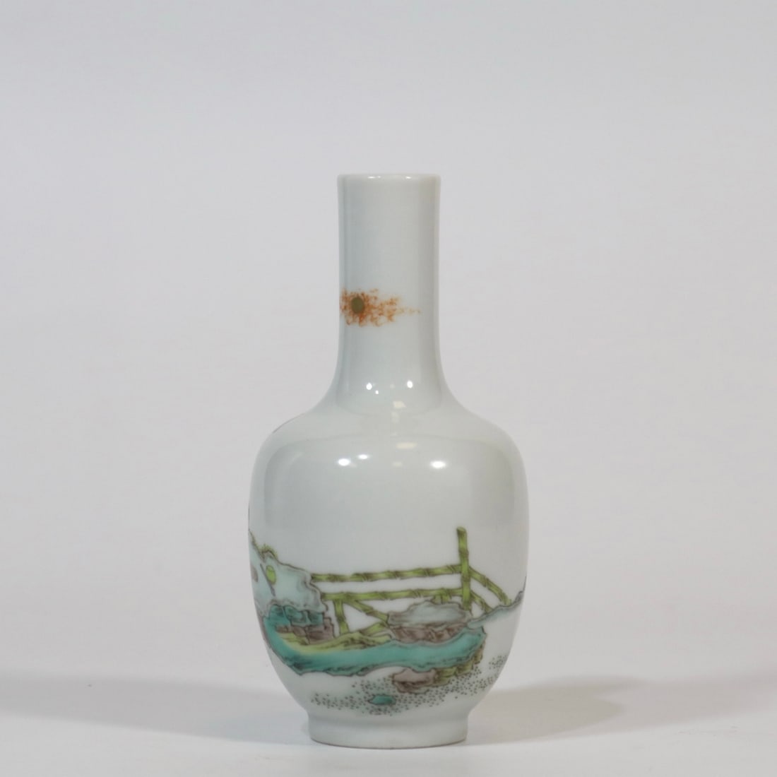 An Exquisite Wucai Figure Pattern Vase - 2