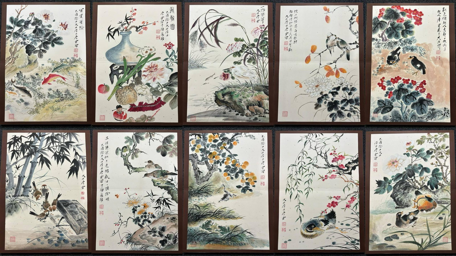 A Chinese Album Ink Painting of Flower and Bird on Paper,Tang Yun: A Chinese Album Ink Painting of Flower and Bird on Paper,Tang Yun,Size:(Entirety)19.7inx13.4in一本中国水墨花鸟画画册,唐云,