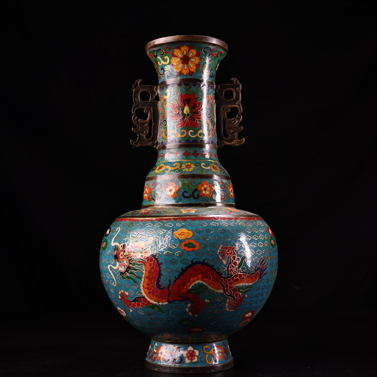 A Huge Cloisonne Auspicious Cloud,Dragon and Phoenix Pattern Double-Ears Vase: A Huge Cloisonne Auspicious Cloud,Dragon and Phoenix Pattern Double-Ears Vase,Qing Dynasty,China,Qianlong Four-character Mark,Size:16.5inx7.9in,Weight:3900g景泰蓝祥云(