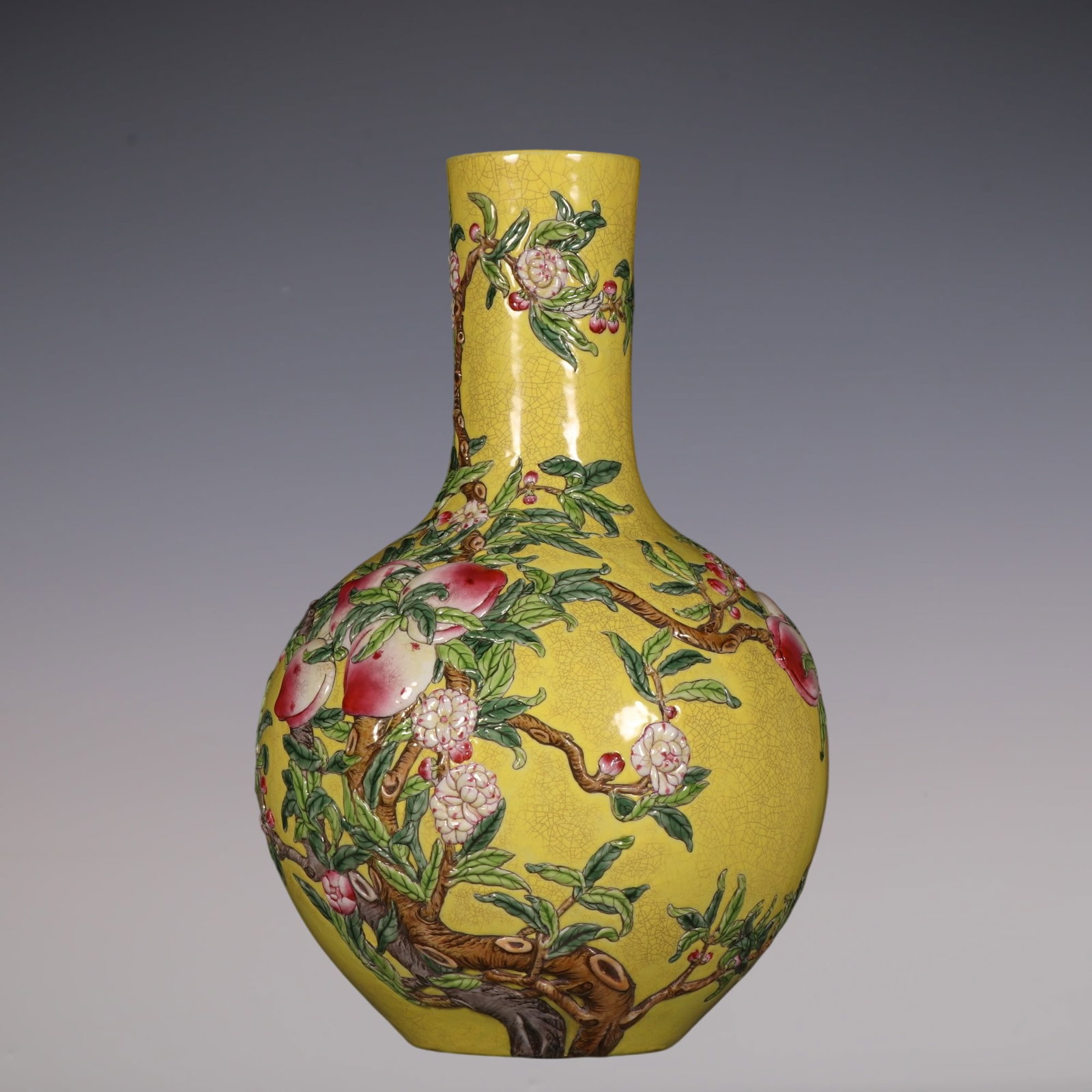 An Exquisite Famille-Rose Yellow Ground Painted Gold Bats and Peach Pattern Vase: An Exquisite Famille-Rose Yellow Ground Painted Gold Bats and Peach Pattern Vase,Qing Dynasty, China,Qianlong Six-character