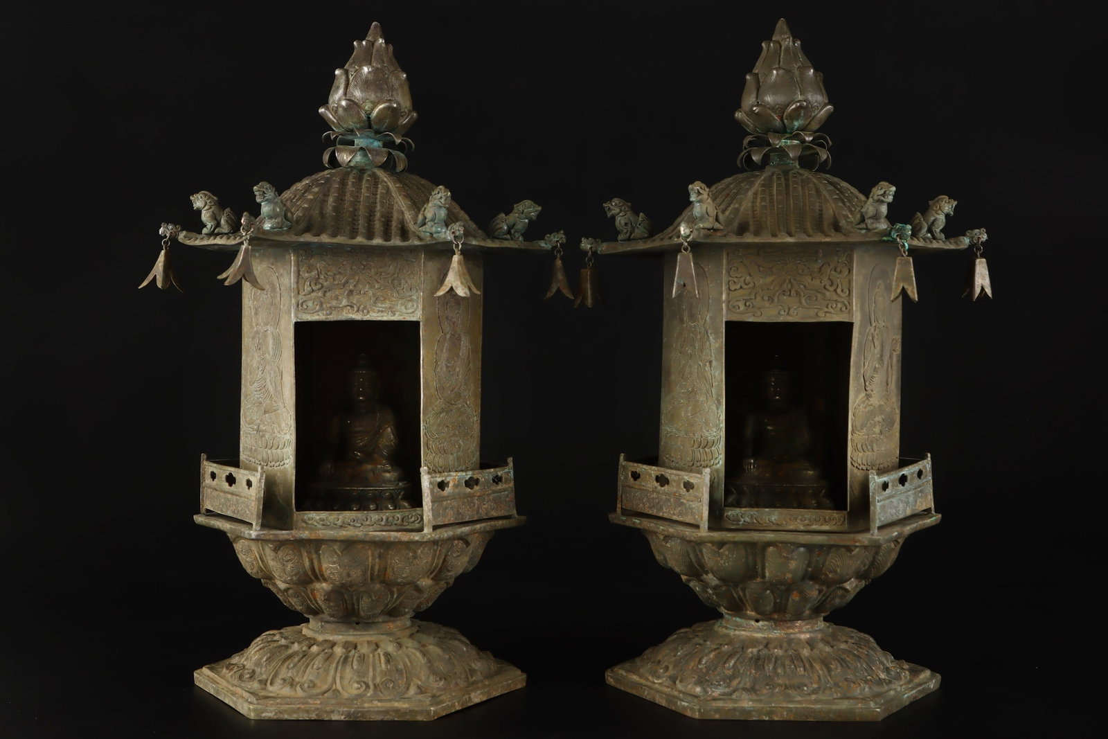 A Pair of Huge Bronze Buddha Statue Pattern Niches (1 of 9)