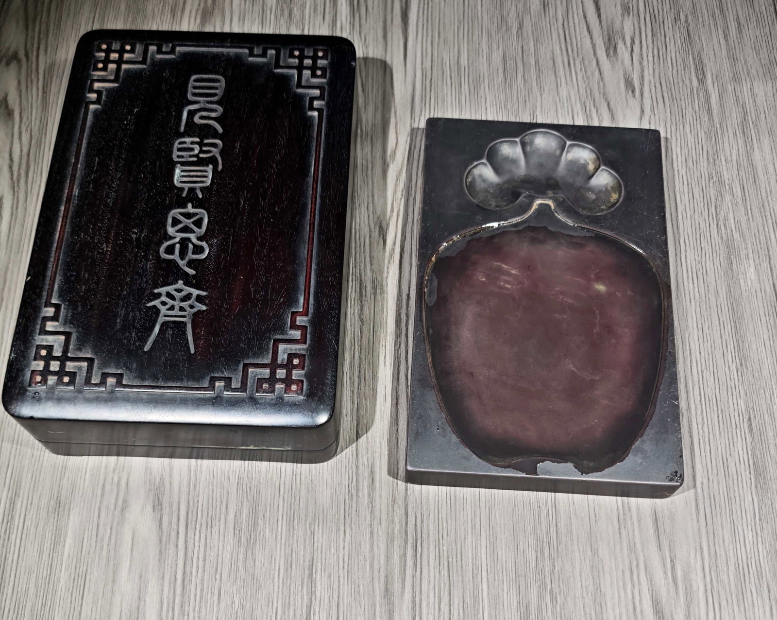 An Exquisite Poem Inkstone: An Exquisite Poem Inkstone,Qing Dynasty,China,Li Yuming Mark,Size:9.6inx6.3inx2in诗文砚台,中国清代,李玉鸣款,Size:24.5cmx16cmx5cm