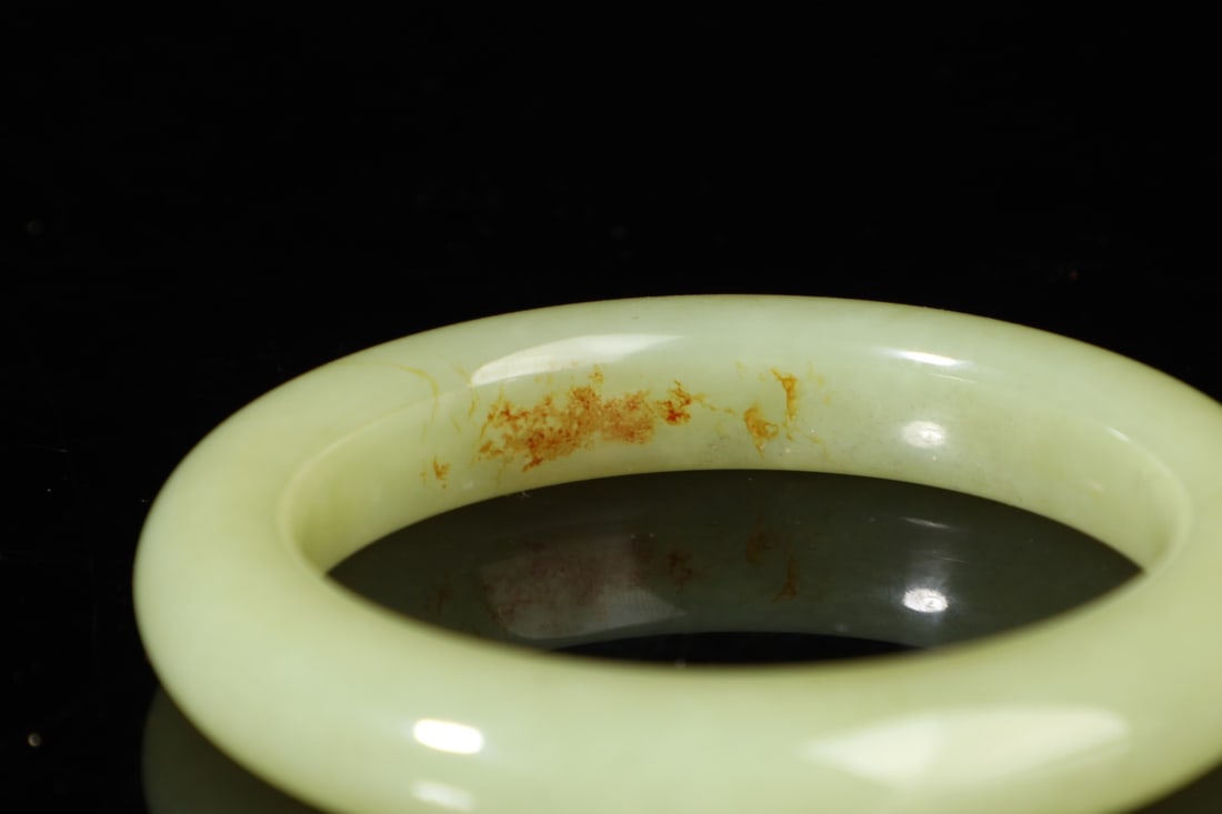 An Exquisite Yellow Jade Bracelets - 2
