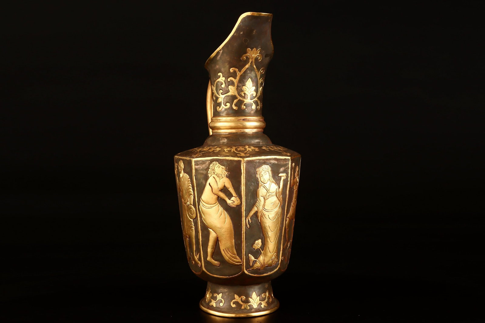 A Rare Gilt Bronze Figure Pattern Ewer - 4