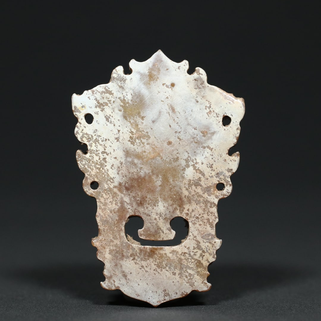 An Exquisite White Jade Beast-Face Pattern Pendant - 2