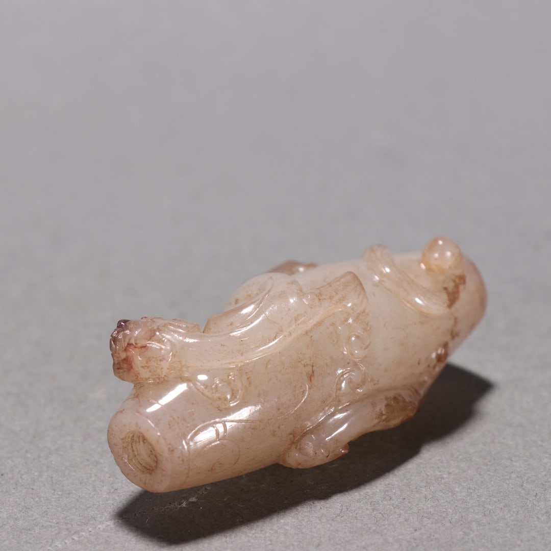 An Exquisite White Jade Chi-Dragon Pattern Pendant - 3