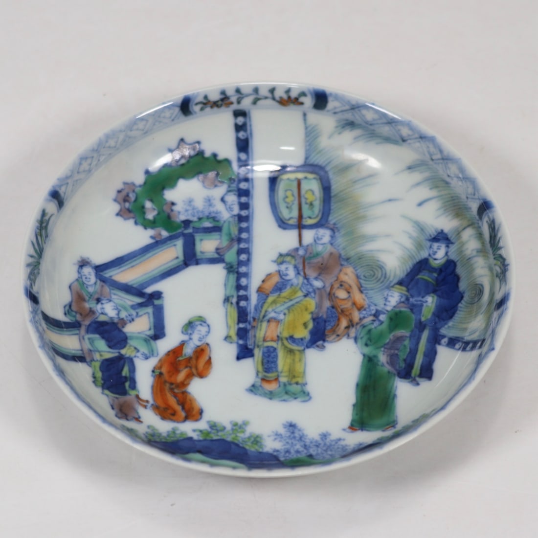 An Exquisite Blue and White Wucai Character and Story Pattern Plate (1 of 9)