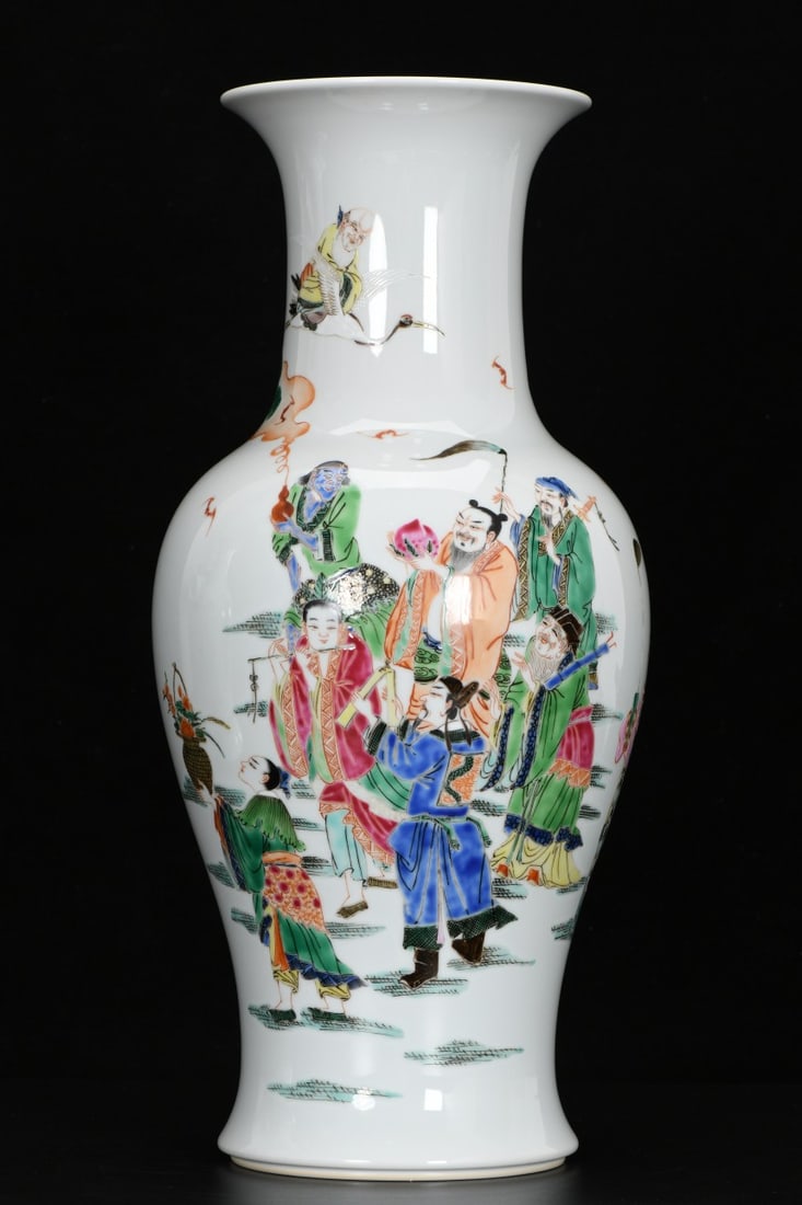 An Exquisite Famille-Rose Figures Pattern Vase: An Exquisite Famille-Rose Figures Pattern Vase,Qing Dynasty, China,Yongzheng Six-character Mark,Size:16.7inx5.8inx5.2in 粉彩人物纹瓶,中国清代