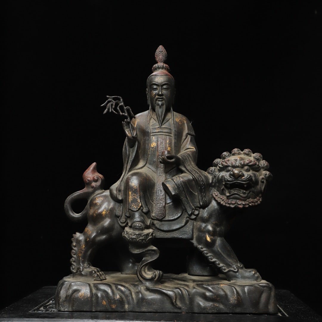 An Exquisite Bronze Gold Printed Figures Ornament: An Exquisite Bronze Gold Printed Figures Ornament,Ming Dynasty, China,Size:14.2inx11.8inx5.5in,Weight:4880g 铜拓金人物摆件,中国明代