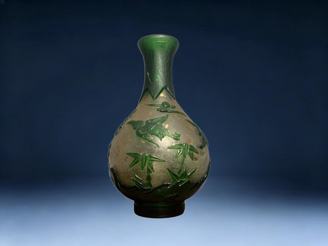 An Exquisite Colored Glaze Crane Pattern Vase - 6