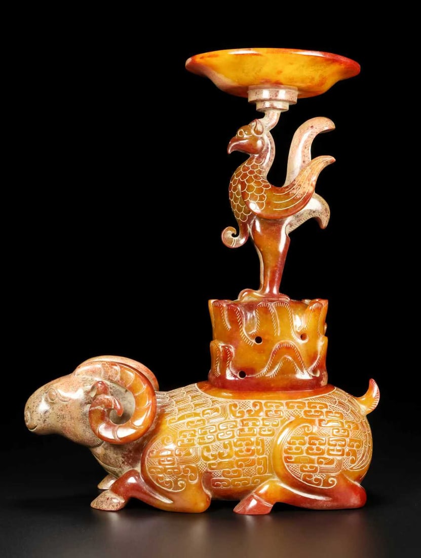 An Exquisite Hotan Jade Phoenix Candlestick: An Exquisite Hotan Jade Phoenix Candlestick,Han Dynasty, China,Size:7.5inx3inx8.3in,Weight:1084g 和田玉凤灯台,中国汉代