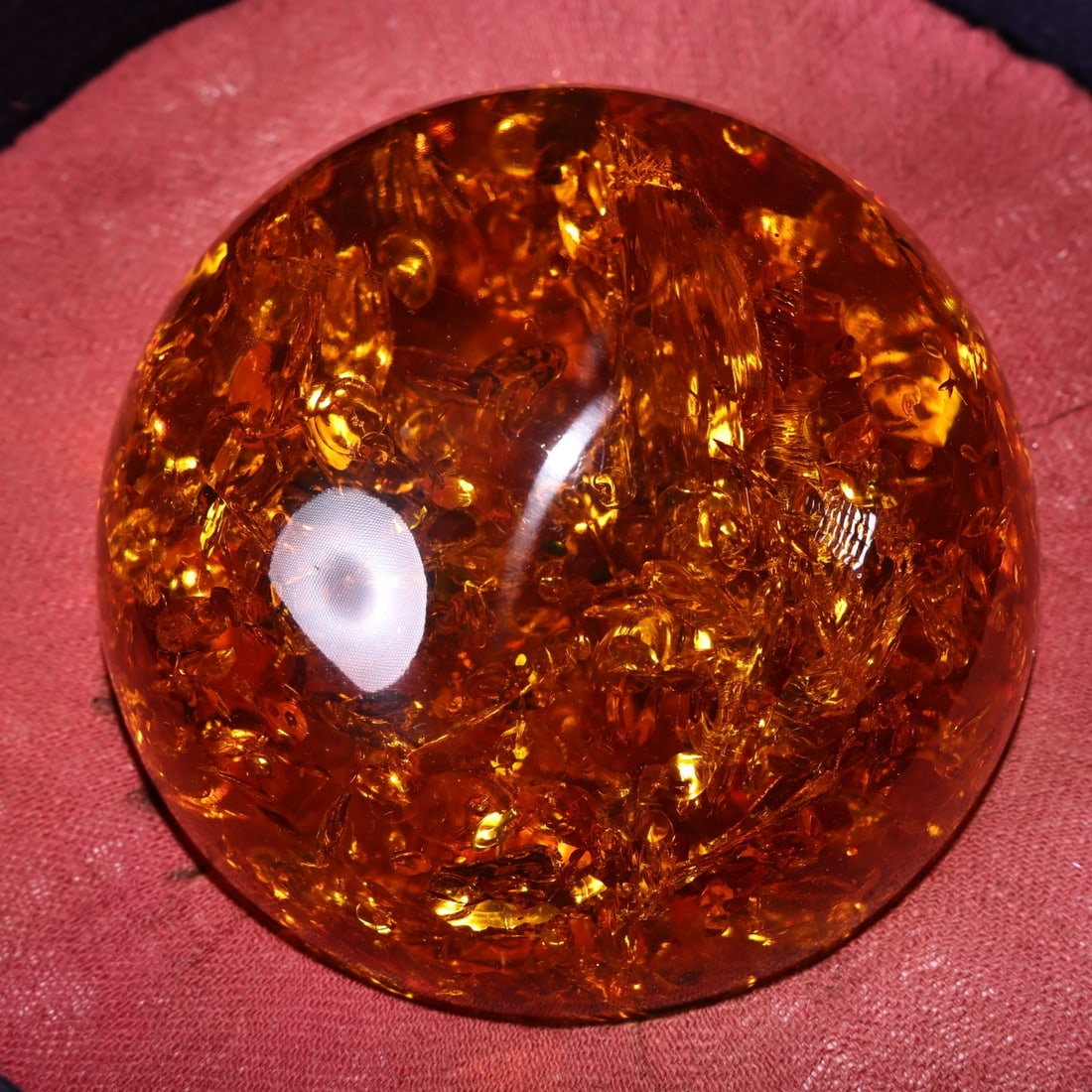 An Exquisite Amber Sphere - 4