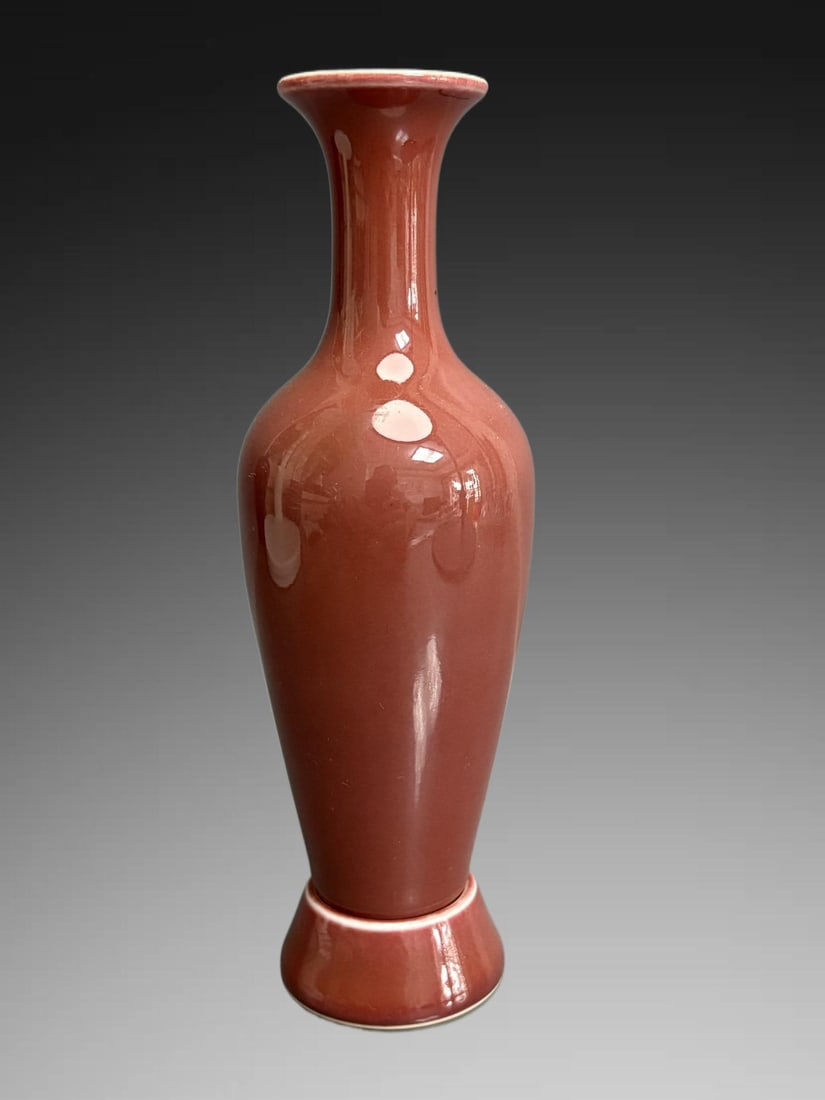 An Exquisite PeachBloom-Glazed Vase: An Exquisite PeachBloom-Glazed Vase,Qing Dynasty, China,Kangxi Six-character Mark,Size:6.3in×2.1in 豆红釉柳叶瓶,中国清代,康ଡ଼