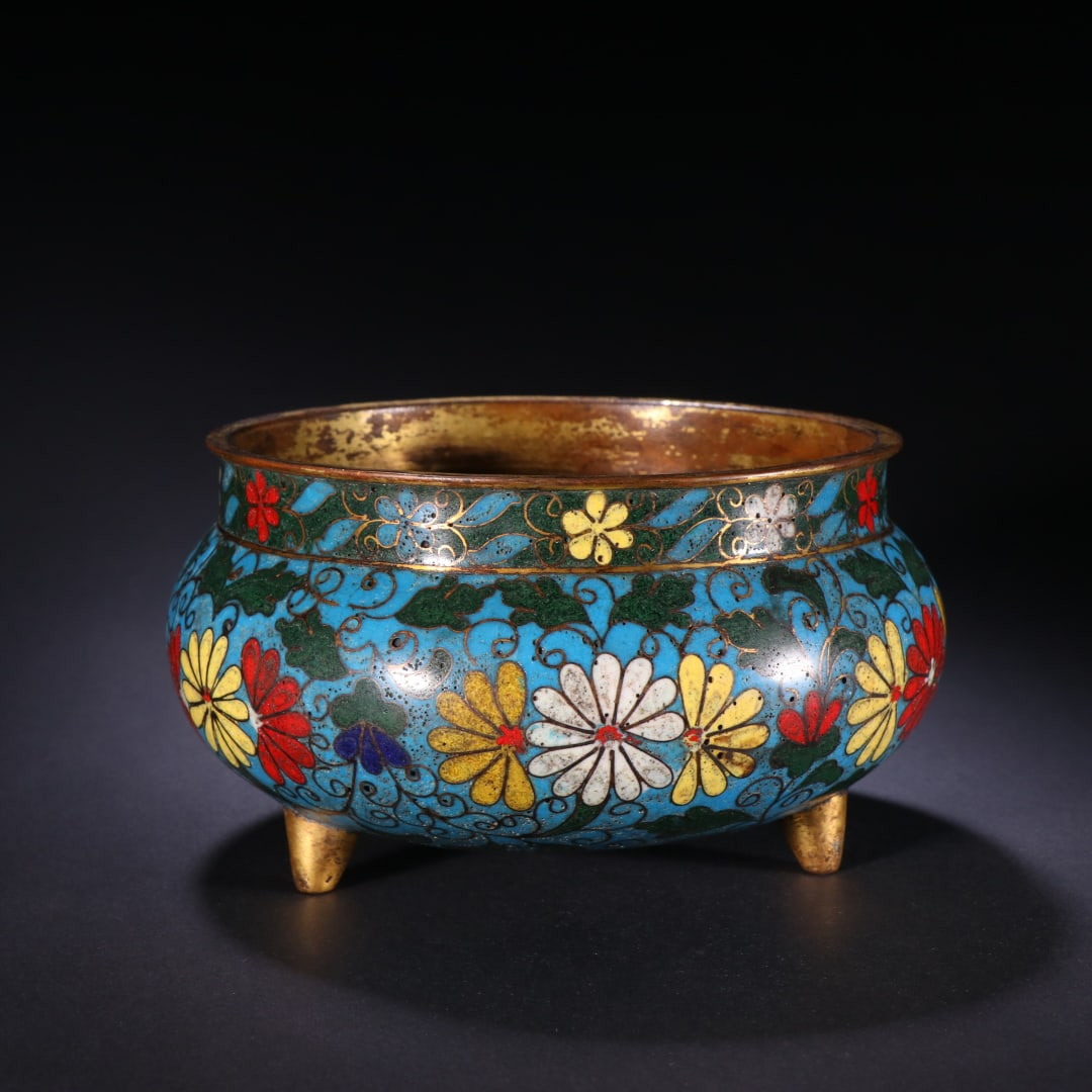 An Exquisite Cloisonne Tripod Incense Burner (1 of 9)