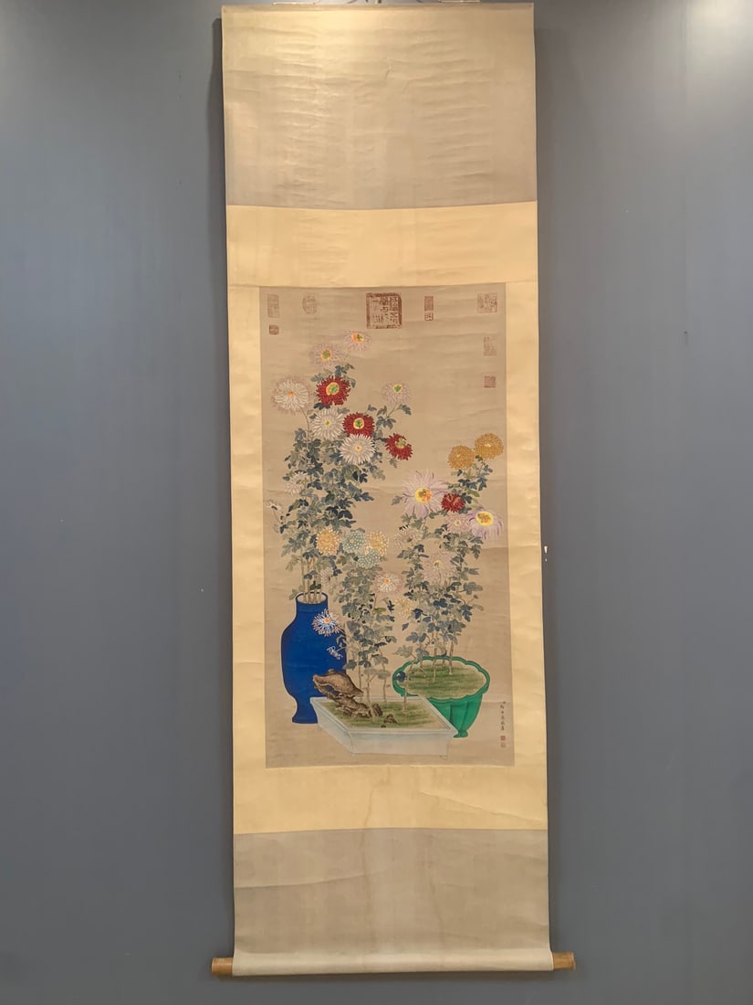 A Chinese Vertical Scroll Ink Painting of Flowers on Silk: A Chinese Vertical Scroll Ink Painting of Flowers on Silk,Qing Dynasty, China,Giuseppe Castiglione,without frame size:21.7inx43.3in 一幅中国水墨绢本!