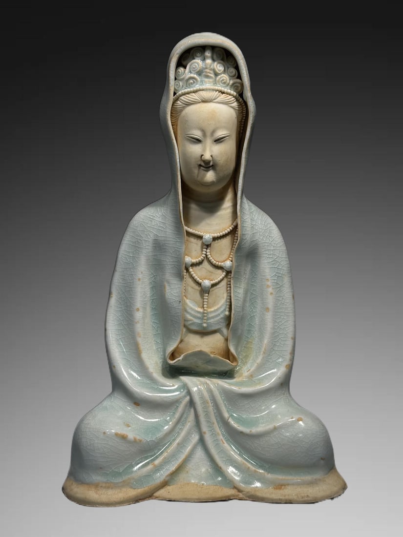 An Exquisite Hutian Yao Shadow Blue Glazed Statue of Avalokitesvara Ornament: An Exquisite Hutian Yao Shadow Blue Glazed Statue of Avalokitesvara Ornament,Song Dynasty, China,Size:10.6inx7.1in 湖田窑影青釉观音摆件,