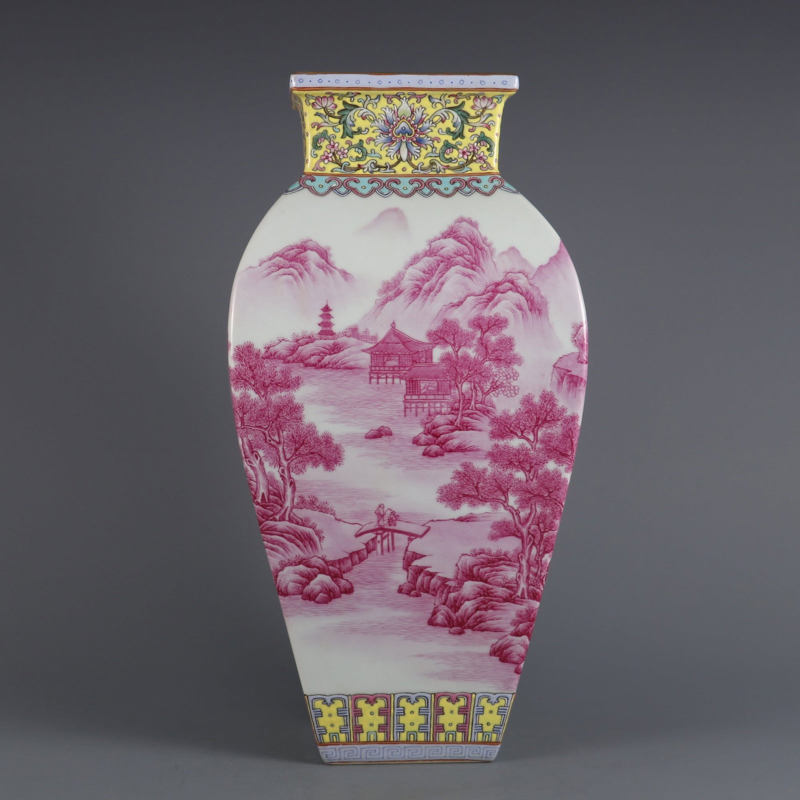 An Exquisite Agate Red Landscape Pattern Vase - 6