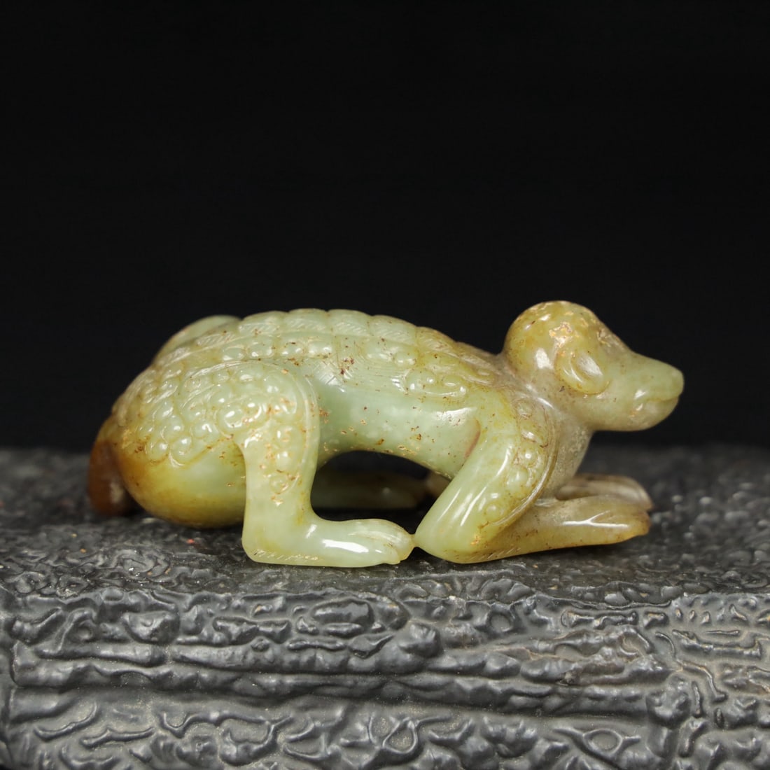 An Exquisite Hotan Jade Monkey Handheld Carving: An Exquisite Hotan Jade Monkey Handheld Carving,Han Dynasty, China,Size:3.1inx1.5inx1.2in,Weight:92.4g 和田玉猴手把件,中国汉代