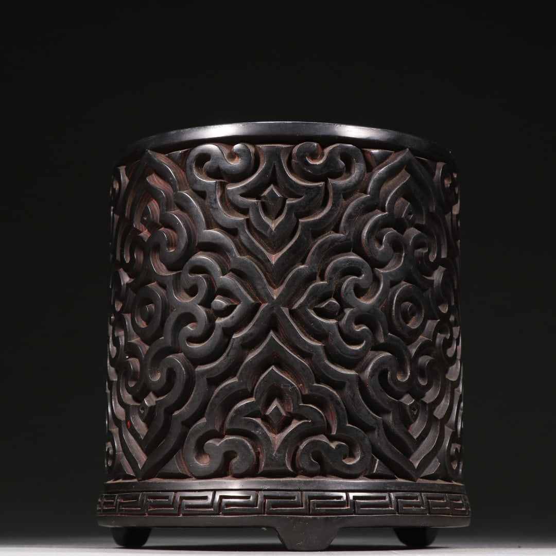 An Exquisite Carved Black Lacquer Ruyi Scroll Grass Pattern Brush Pot (1 of 9)
