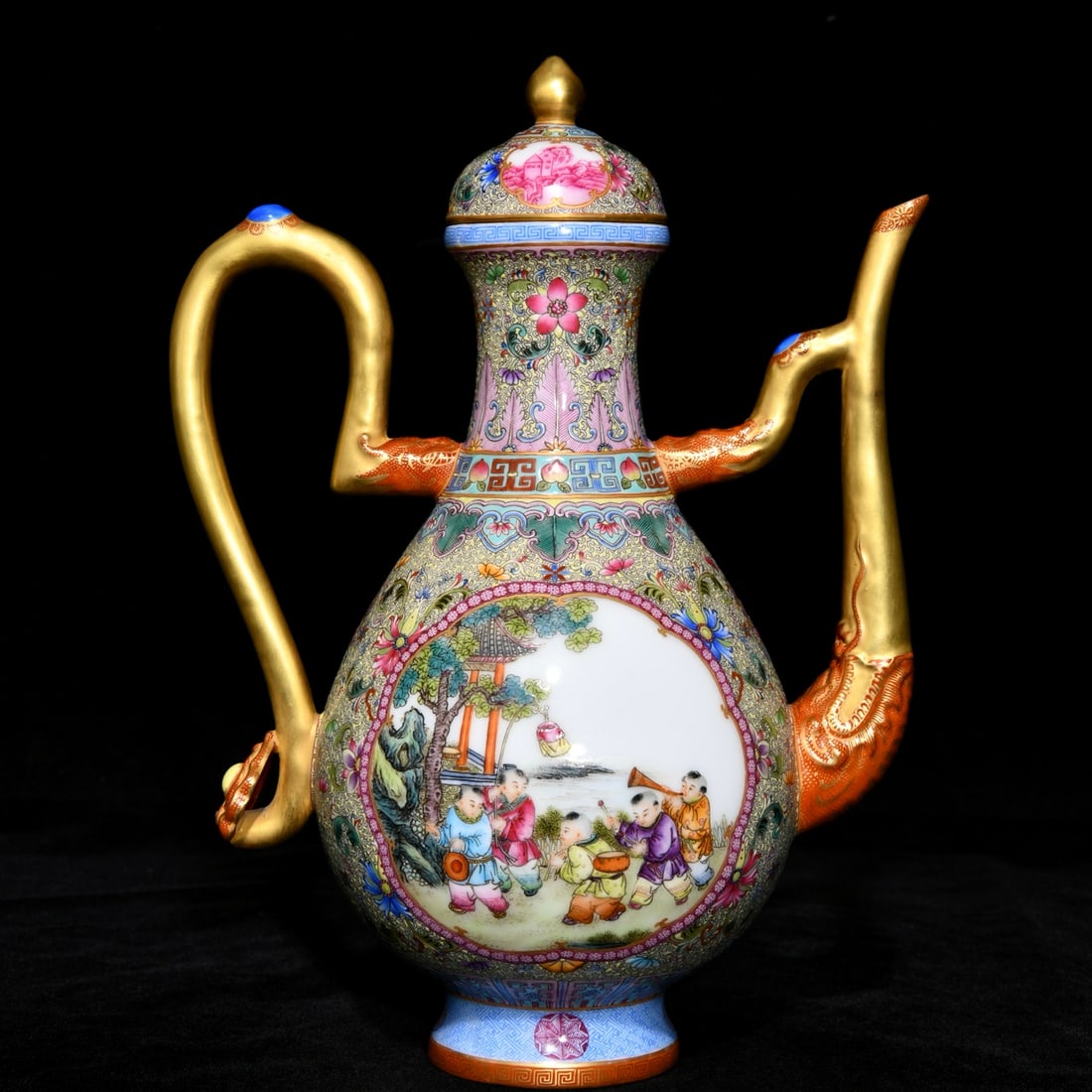 An Exquisite Enamel Gilt Figures Pattern Ewer - 3