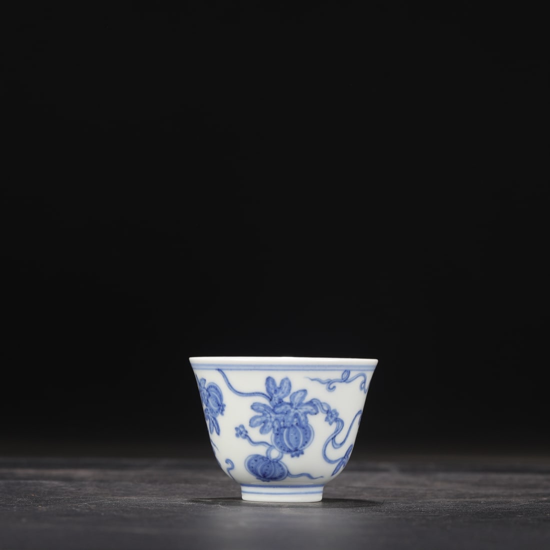 An Exquisite Blue and White Pumpkin Pattern Cup - 5
