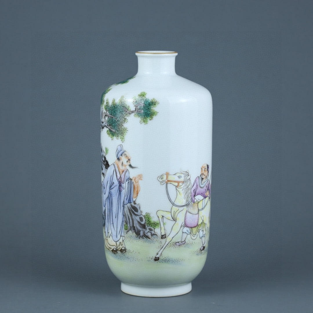 An Exquisite Famille-Rose Figures Pattern Vase: An Exquisite Famille-Rose Figures Pattern Vase,Qing Dynasty, China,Yongzheng Six-character Mark,Size:7.3inx3.7in
