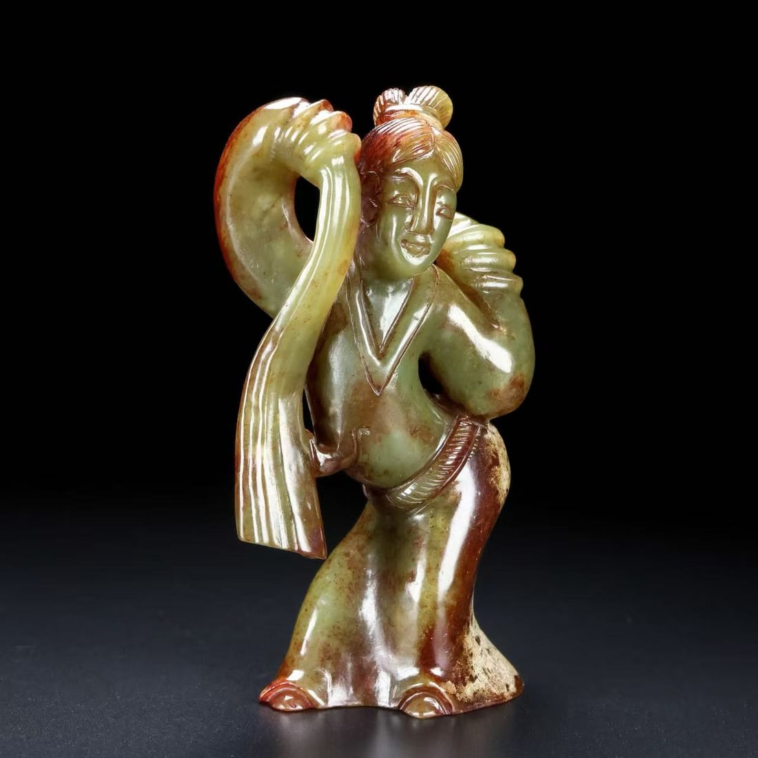 An Exquisite Hotan Jade Human Ornament: An Exquisite Hotan Jade Human Ornament,Han Dynasty, China,Size:2inx1inx3.7in,Weight:129g 和田玉人摆件,中国汉代