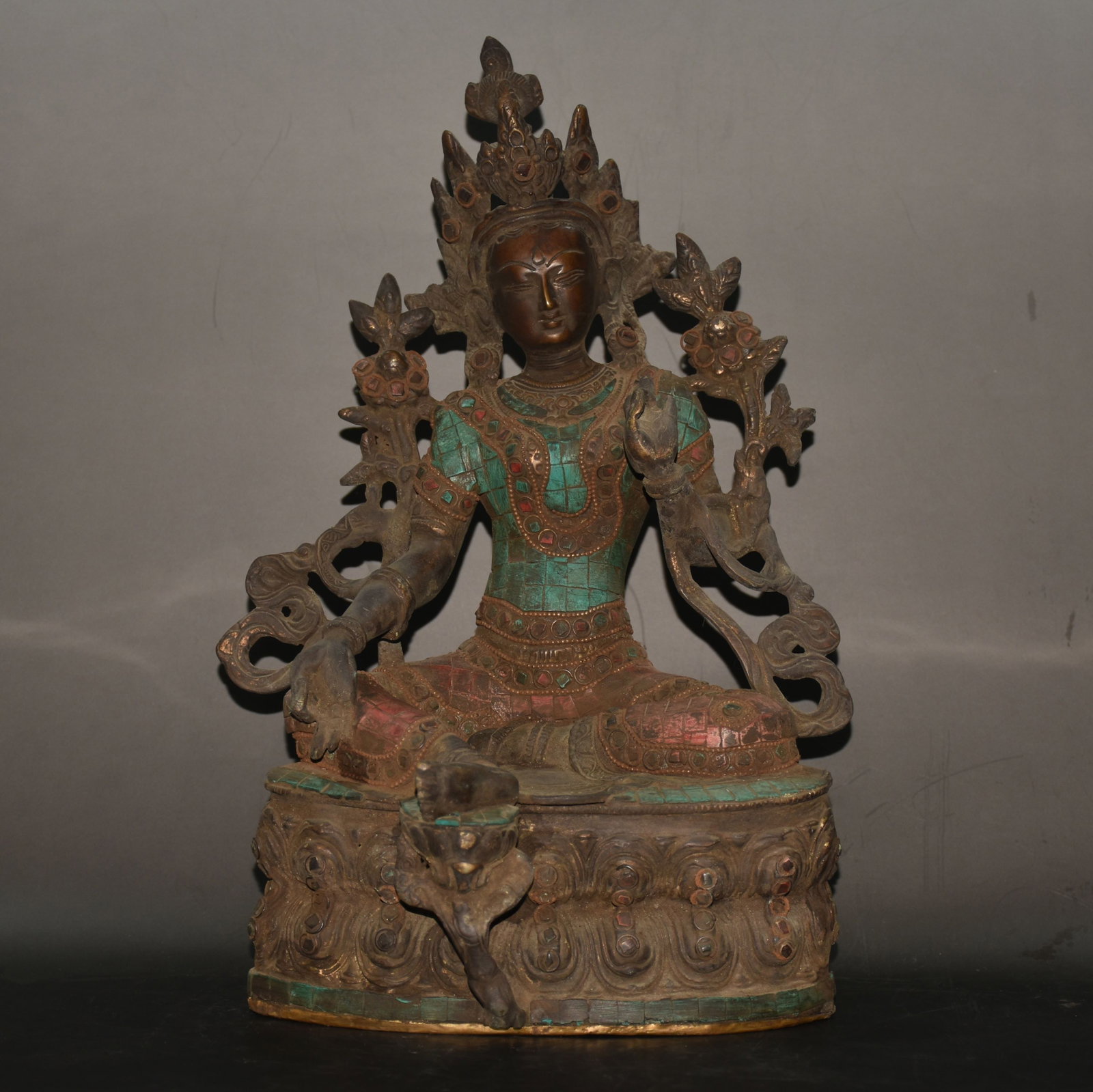 An Exquisite Bronze Inlaid Red Turquoise‑Green Turquoise Gems Green Tara: An Exquisite Bronze Inlaid Red Turquoise‑Green Turquoise Gems Green Tara,Ming Dynasty, China,Size:9.4inx6.3inx14.2in,Weight:4580g 铜镶嵌红松绿松宝