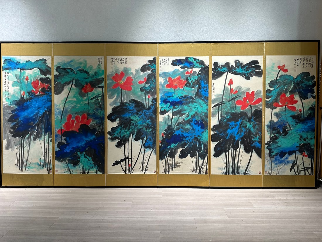 A Set of Six Chinese Ink Paintings of Flowers on Paper: A Set of Six Chinese Ink Paintings of Flowers on Paper,Modern Time of China,Zhang Daqian,without frame size:23.2inx54.7in 一套中国水墨纸本花ࡔ