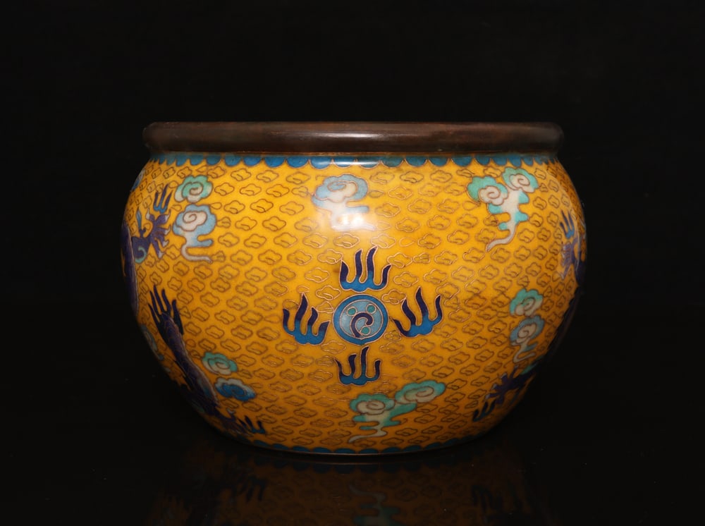 An Exquisite Cloisonne Dragon Pattern Vat - 4