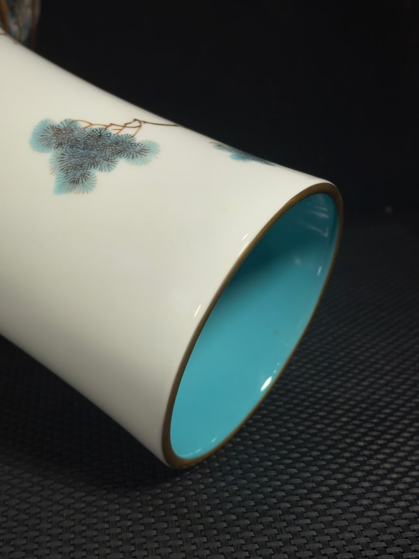 An Exquisite Enamel Sheep Pattern Vase - 4