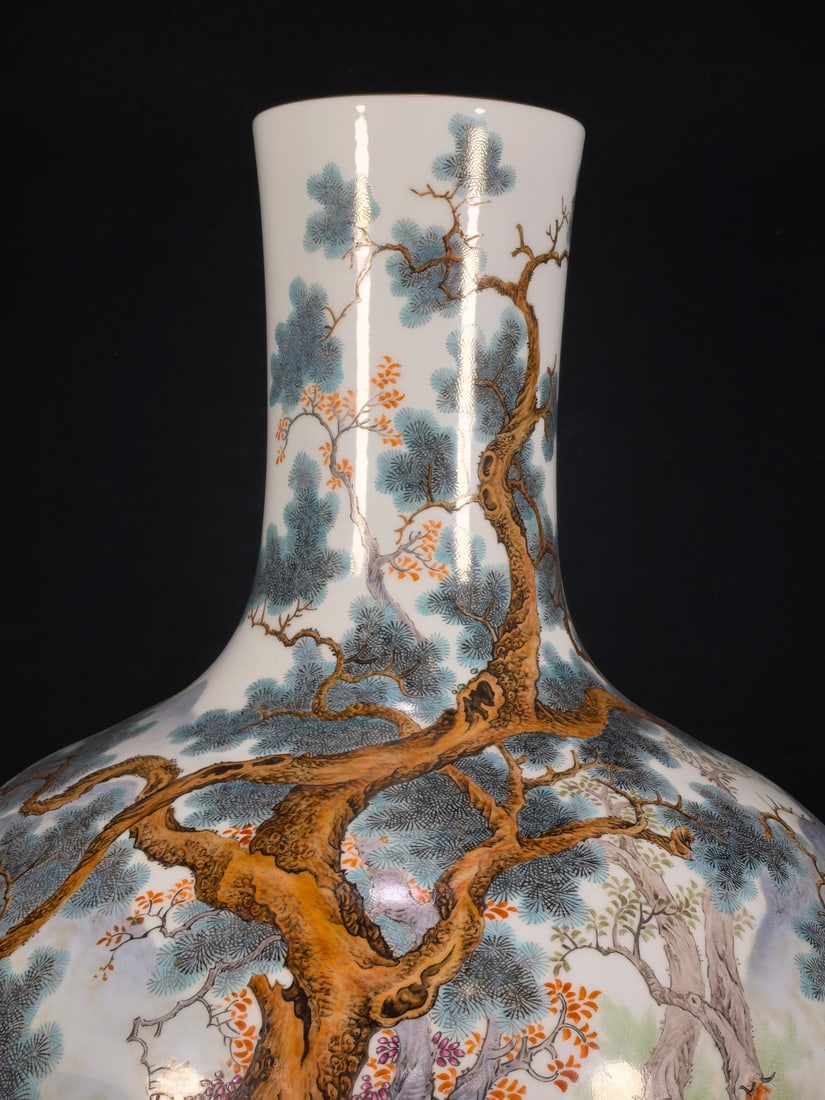 An Exquisite Enamel Sheep Pattern Vase - 7