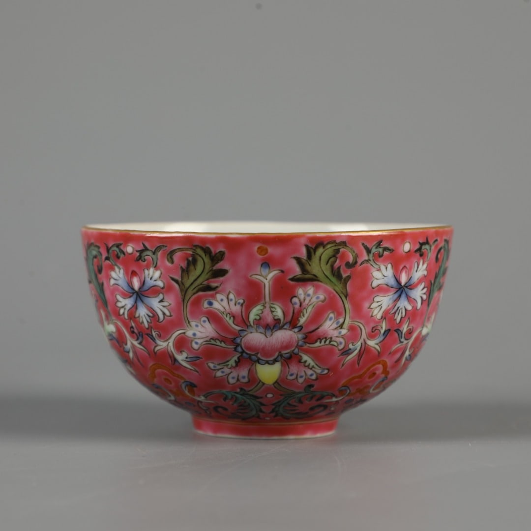 An Exquisite Enamel Lotus Pattern Bowl: An Exquisite Enamel Lotus Pattern Bowl,Qing Dynasty, China,Daoguang Six-character Mark,Size:2inx3.7in 珐琅彩缠枝莲纹碗,中国清代,