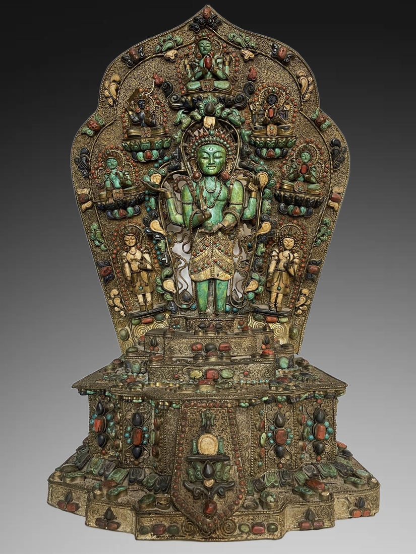 An Exquisite Silver Filigree Inlaid Hundred Treasures Four Arms Avalokitesvara Ornament: An Exquisite Silver Filigree Inlaid Hundred Treasures Four Arms Avalokitesvara Ornament,Qing Dynasty, China,Size:21.9inx13.8inx8.1in,Weight:5980g 银累丝嵌百宝ࢯ