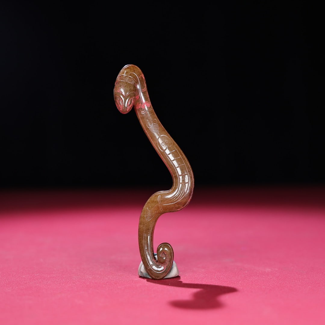 An Exquisite Hotan Jade Snake - 5