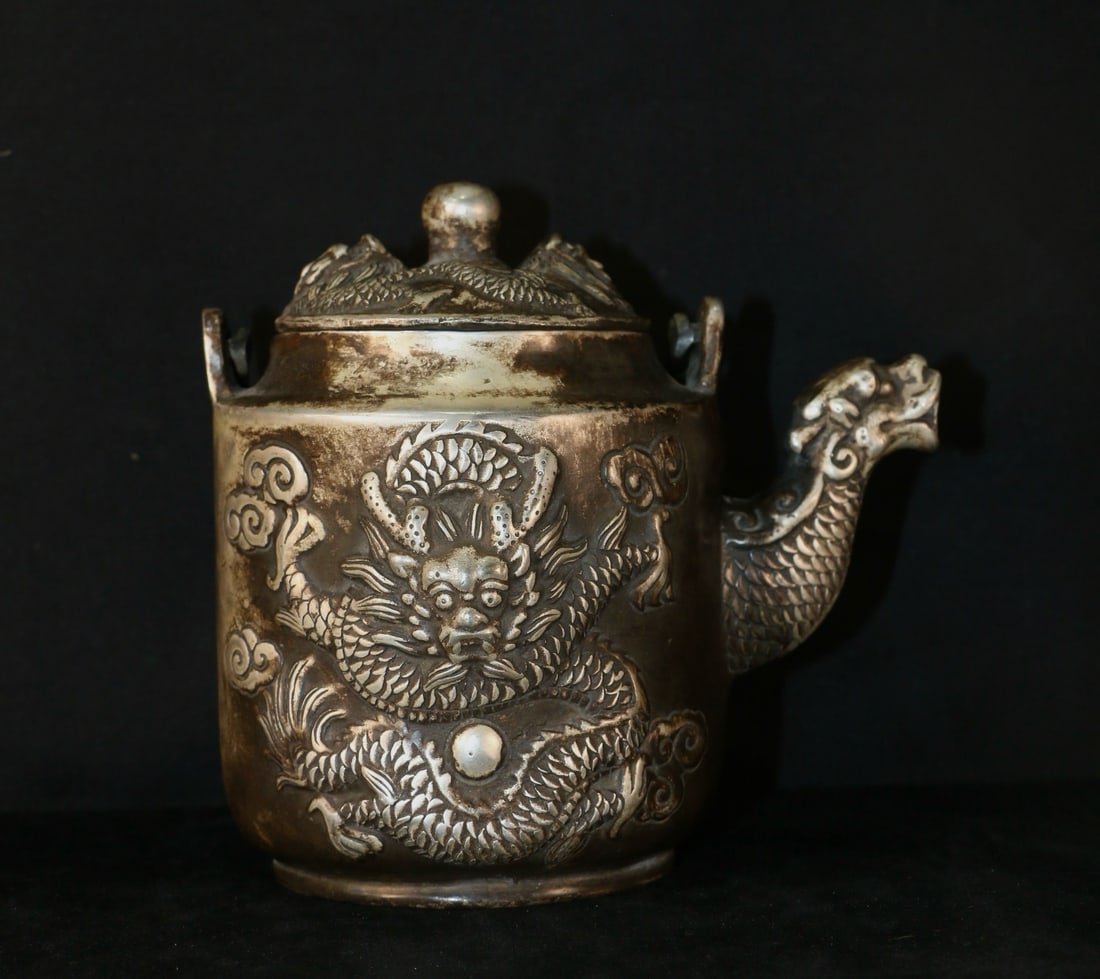 An Exquisite Silver-Gilt Copper Dragon Pattern Ewer: An Exquisite Silver-Gilt Copper Dragon Pattern Ewer,Qing Dynasty, China,Qianlong Four-character Mark,Size:6.3inx5.1inx6.3in ,Weight:1184g