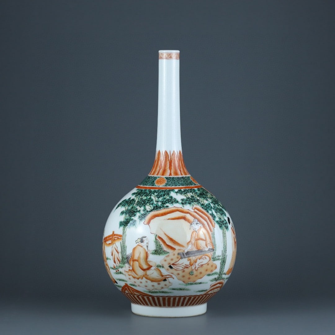 An Exquisite Red and Green Glazed Figures Pattern Vase: An Exquisite Red and Green Glazed Figures Pattern Vase,Qing Dynasty, China,Kangxi Six-character Mark,Size:13.6inx1.1inx7.1in