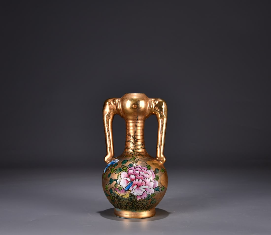 An Exquisite Ru yao Gilt Famille-Rose Elephant-Ears Vase: An Exquisite Ru yao Gilt Famille-Rose Elephant-Ears Vase,Song Dynasty, China,With Mark,Size:7.7inx5.1in