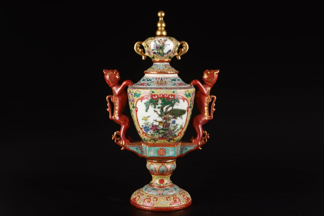 An Exquisite Enamel Yellow Ground Flower and Bird Pattern Jar: An Exquisite Enamel Yellow Ground Flower and Bird Pattern Jar,Qing Dynasty, China,Qianlong Four-character Mark,Size:14.6inx8.9in