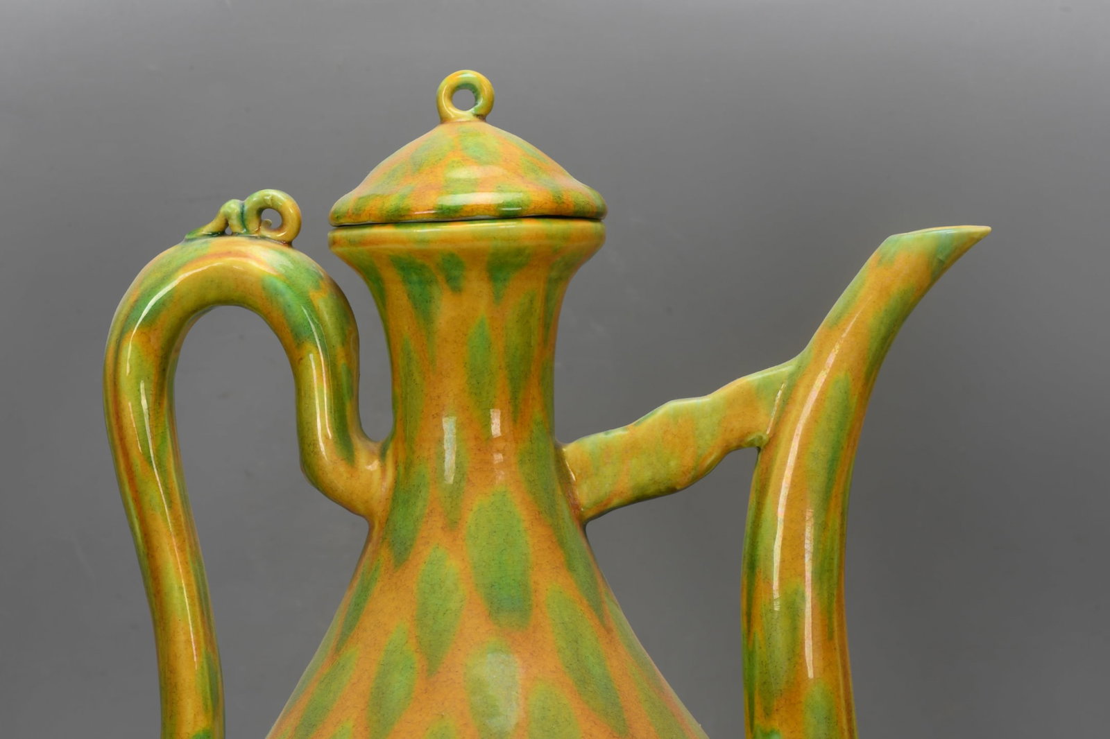 An Exquisite Yellow Glazed Ewer - 3