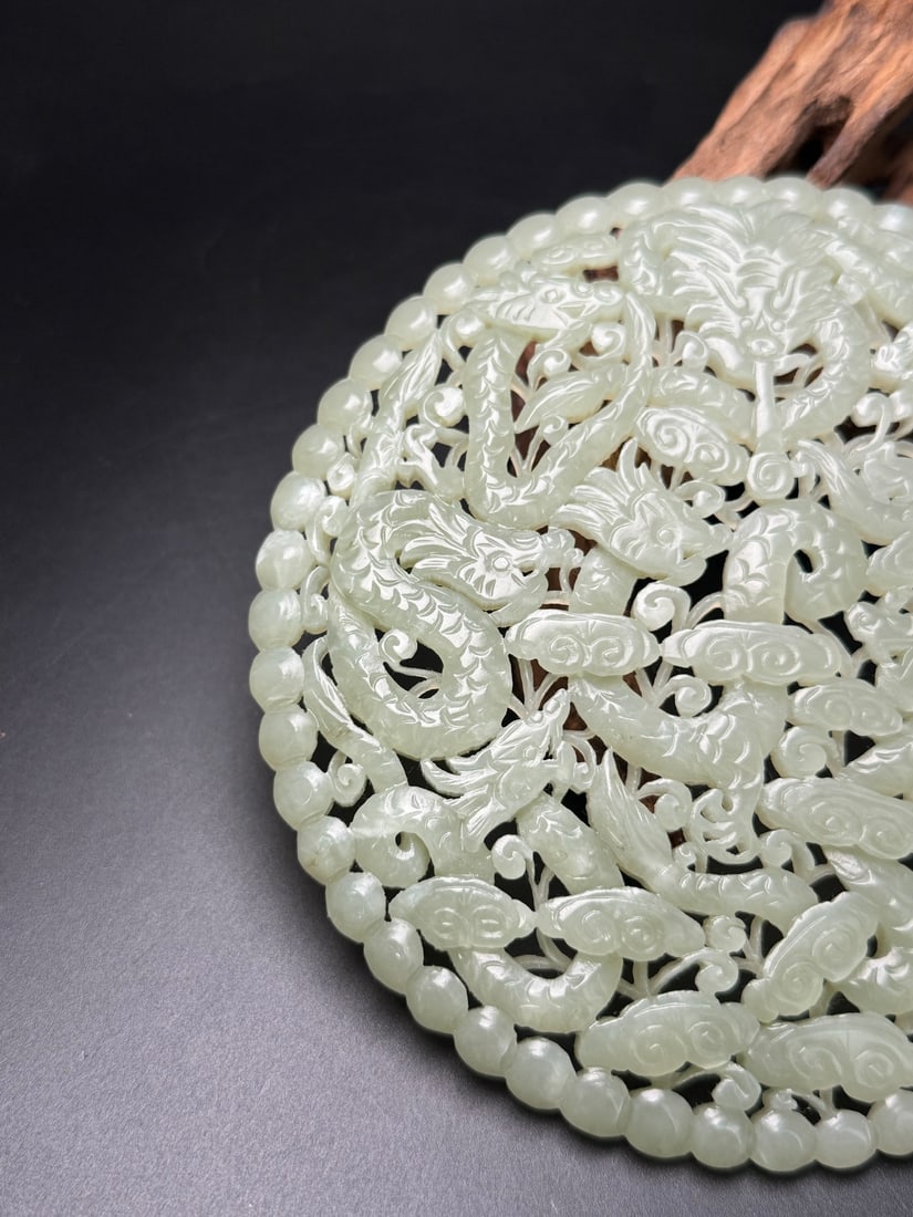 An Exquisite Hotan Jade Dragon Pattern Plaque - 2