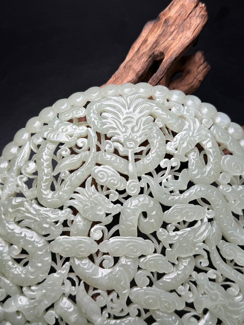 An Exquisite Hotan Jade Dragon Pattern Plaque - 3