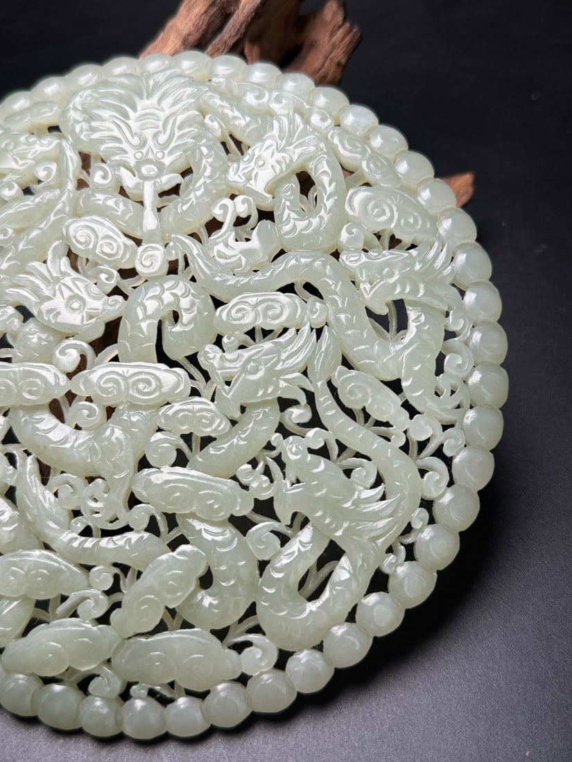 An Exquisite Hotan Jade Dragon Pattern Plaque - 4