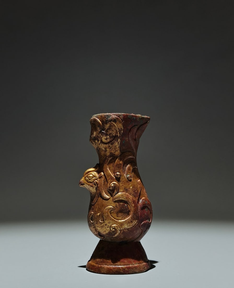 An Exquisite Gilt Bronze Phoenix‑Bird Cup: An Exquisite Gilt Bronze Phoenix‑Bird Cup,Han Dynasty, China,Size:5.5inx2.6inx2in 铜鎏金凤鸟杯,中国汉代
