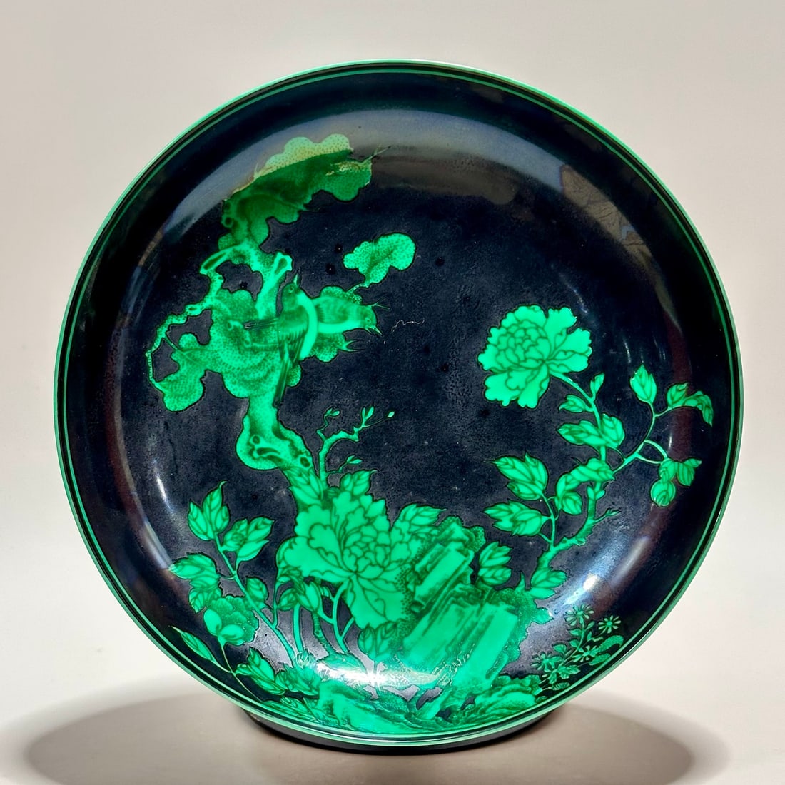 An Exquisite Ink Ground Green Color Flower and Bird Pattern Plate (1 of 7)
