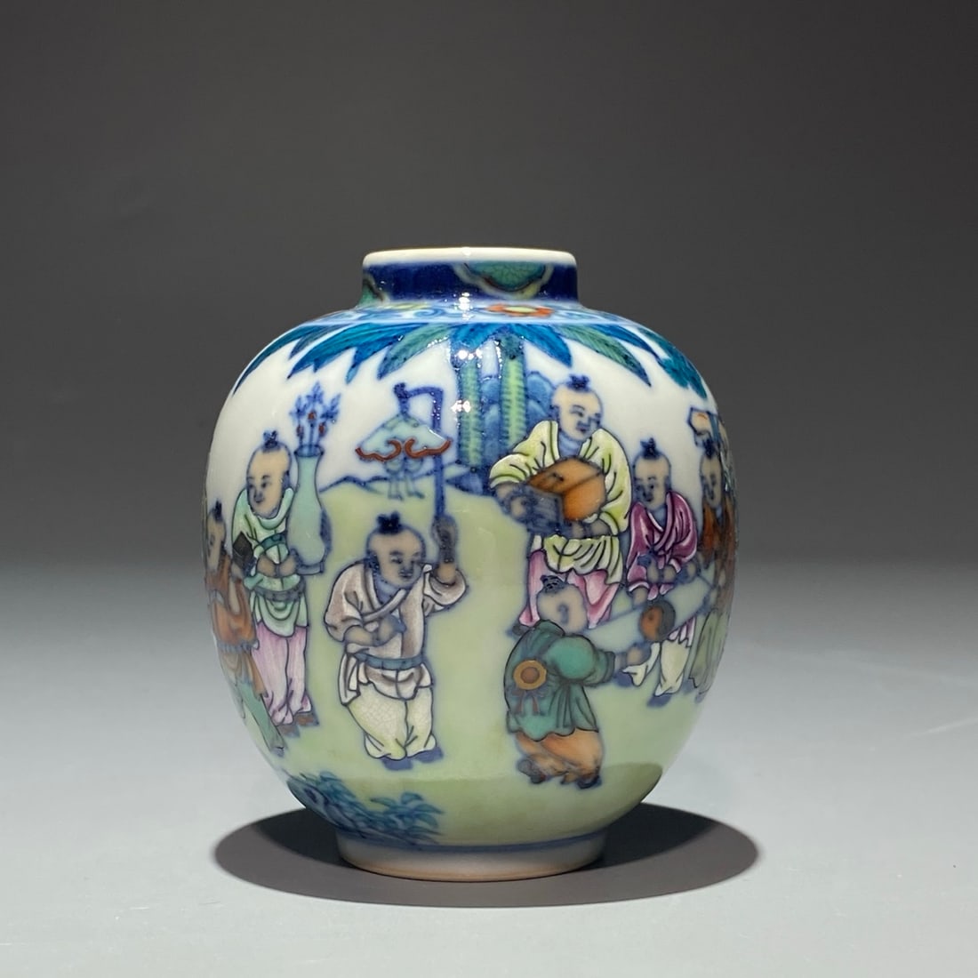 An Exquisite Doucai Figures Pattern Jar - 4