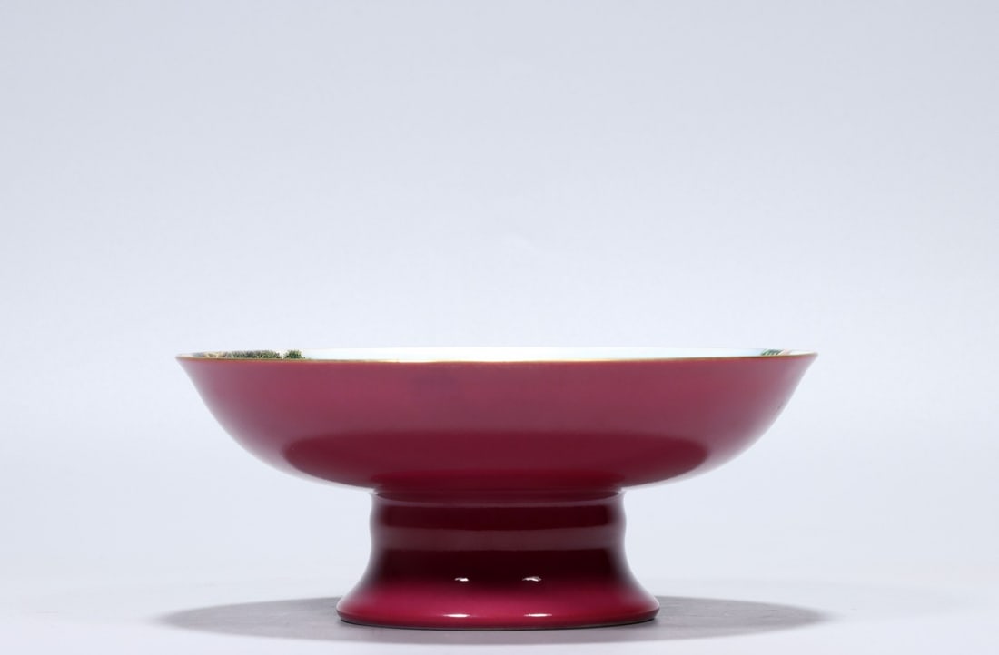 An Exquisite Ruby Red-Glazed Figures Pattern Plate - 7