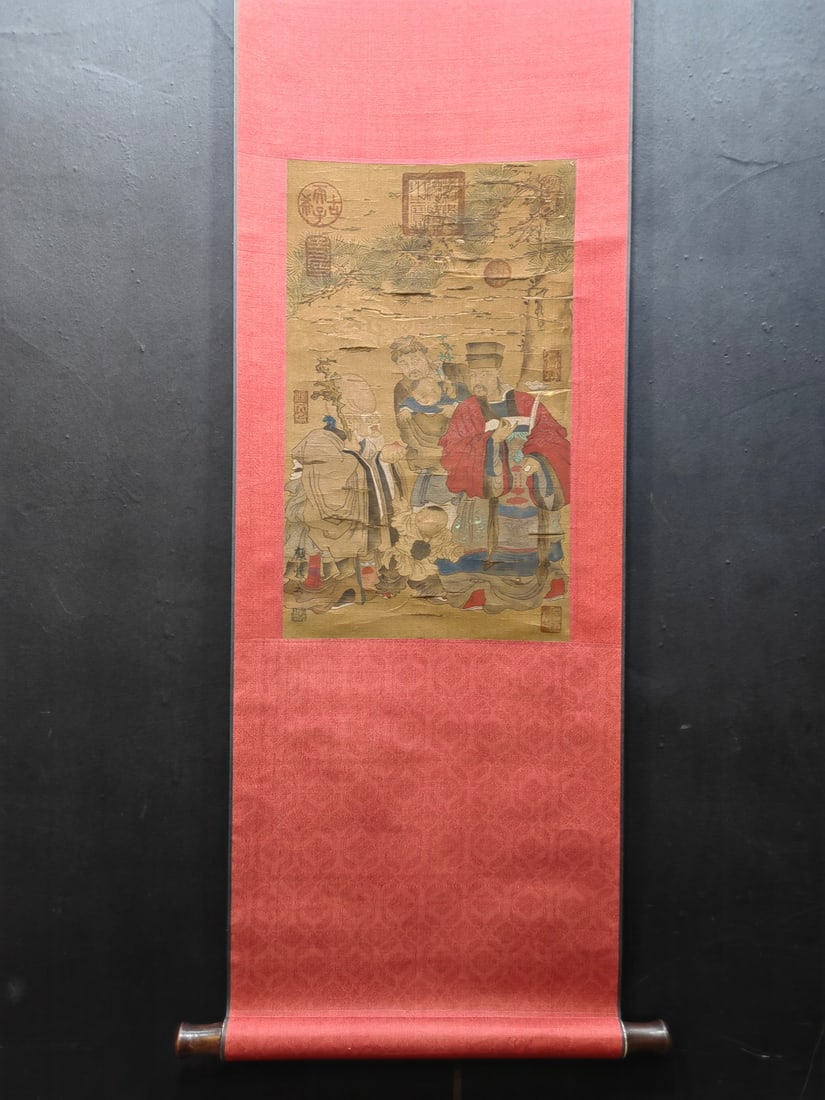 A Chinese Vertical Scroll Ink Painting of Figures on Silk: A Chinese Vertical Scroll Ink Painting of Figures on Silk,Jin Dynasty, China,Gu Kaizhi,without frame size:11.7inx19.7in