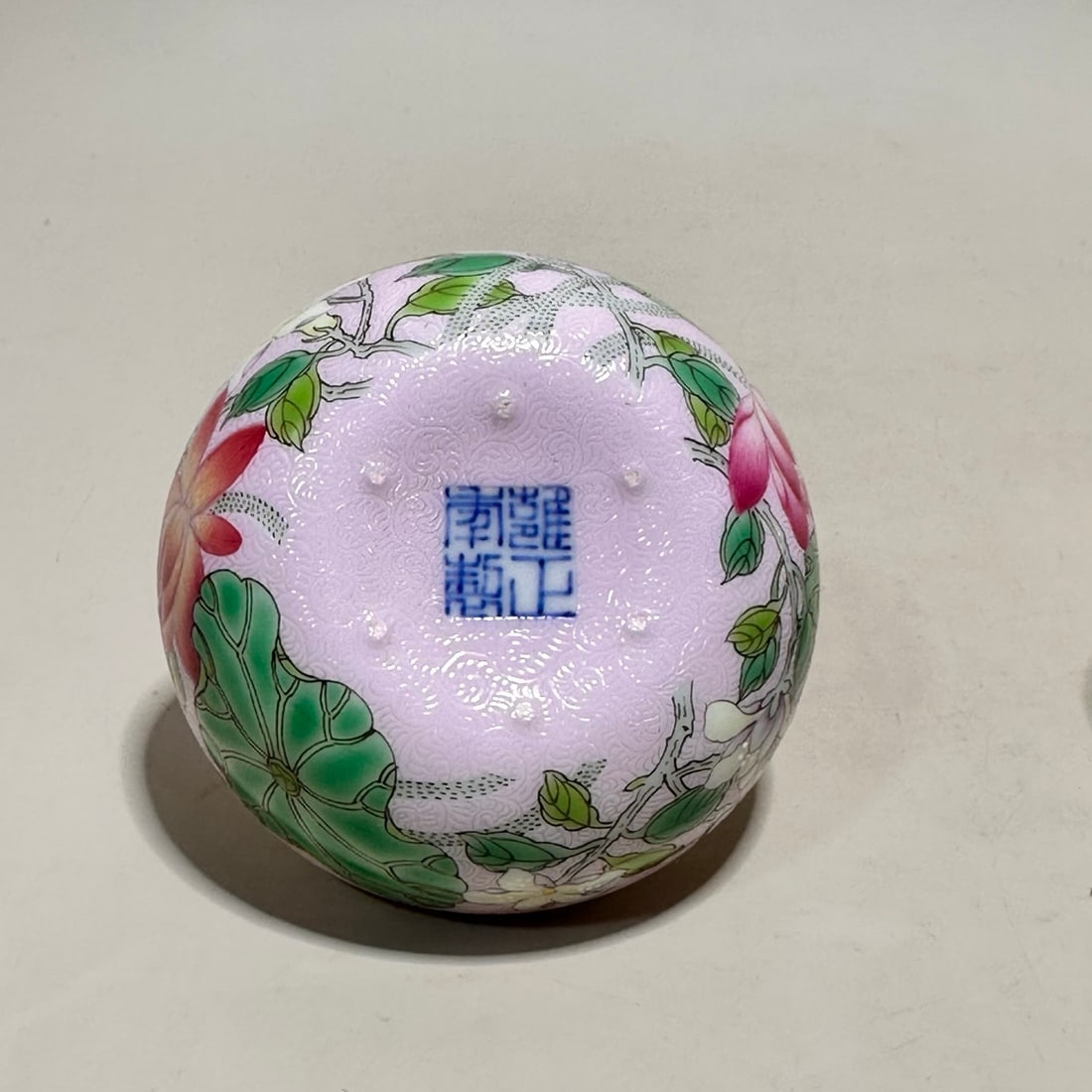 An Exquisite Enamel Flower Pattern Box - 9