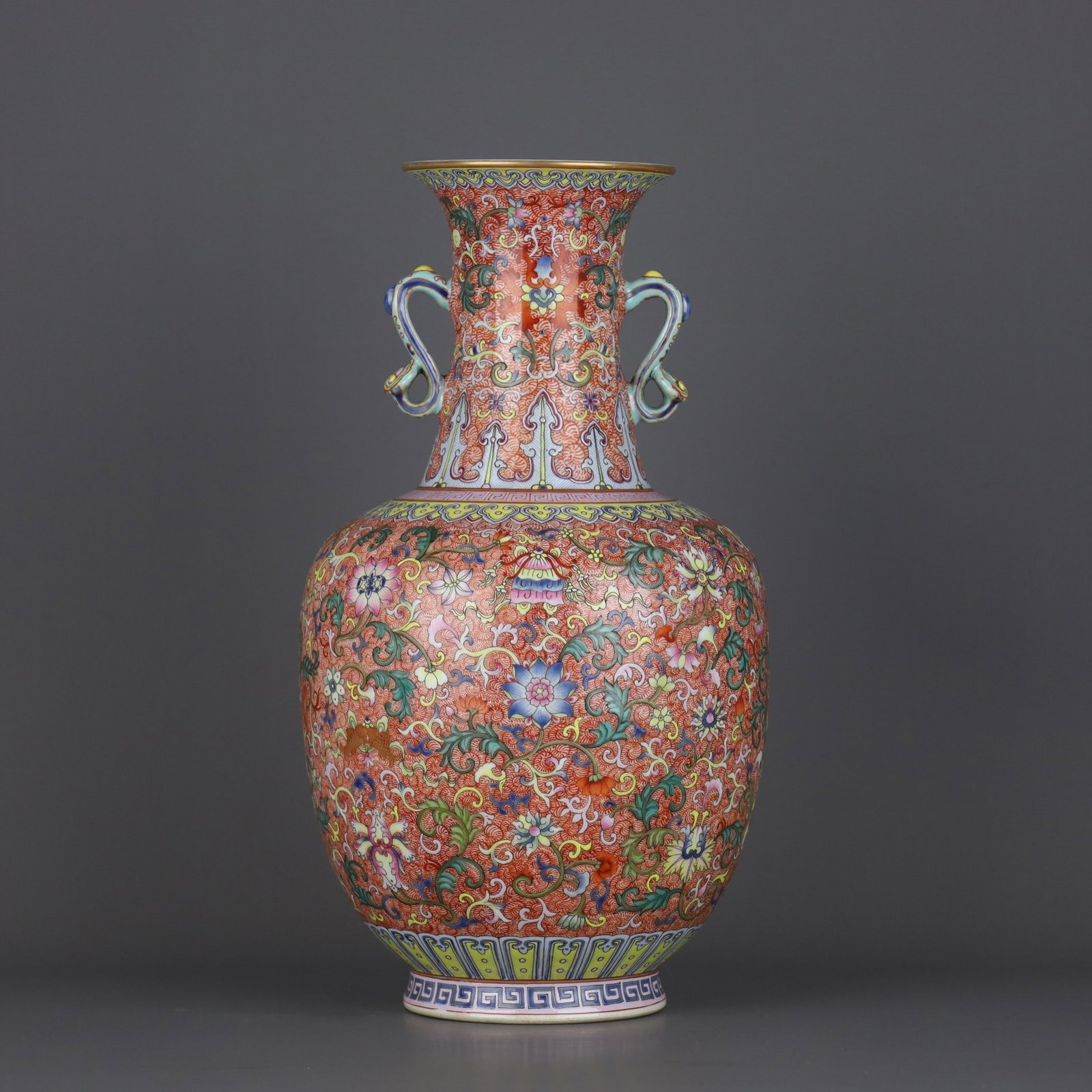 An Exquisite Iron-Red Famille-Rose Lotus Pattern Ruyi-Ears Vase: An Exquisite Iron-Red Famille-Rose Lotus Pattern Ruyi-Ears Vase,Qing Dynasty, China,Qianlong Six-character Mark,Size:13.6inx7.8in 矾红粉彩缠枝莲纹ࣳ